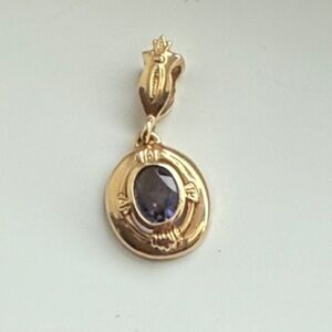 Elegant 10K Yellow Gold and Amethyst  Pendant